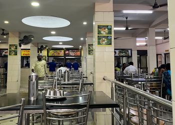 Hotel-sri-sankara-vilas-Pure-vegetarian-restaurants-Brodipet-guntur-Andhra-pradesh-3