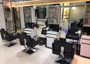 Hussains-salon-Beauty-parlour-Pimpri-chinchwad-Maharashtra-2