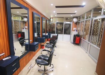 Instyle-hair-beauty-salon-Beauty-parlour-Railway-colony-bikaner-Rajasthan-1