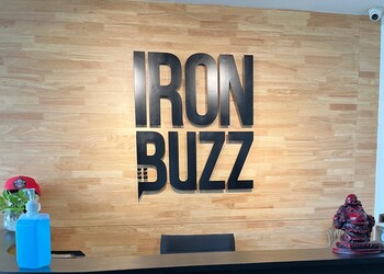 Iron-buzz-tattoos-art-studio-Tattoo-shops-Bandra-mumbai-Maharashtra-1