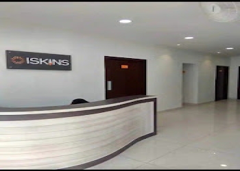 Iskins-dermatology-clinic-Dermatologist-doctors-Habsiguda-hyderabad-Telangana-2