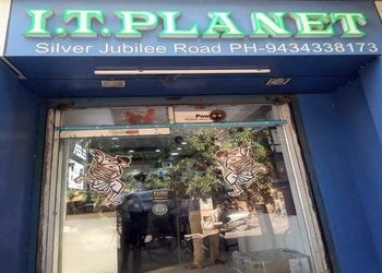 It-planet-Computer-store-Cooch-behar-West-bengal-1