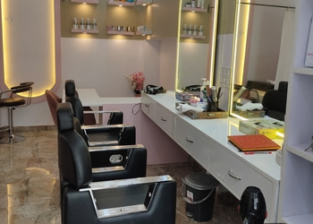 Janhvi-singh-makeovers-Beauty-parlour-Sitapur-Uttar-pradesh-3