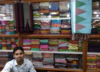 Jasoda-bastralaya-Clothing-stores-Dum-dum-kolkata-West-bengal-3