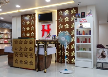 Jawed-habib-Beauty-parlour-Saharsa-Bihar-1