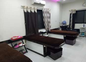 Jayashree-beauty-parlour-Beauty-parlour-Dhule-Maharashtra-2