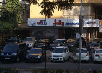 Jolly-motors-Used-car-dealers-Navrangpura-ahmedabad-Gujarat-2