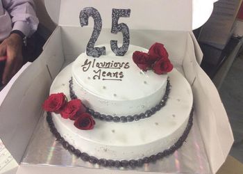 Juvenas-bakery-Cake-shops-Vadodara-Gujarat-2