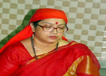 Jyotirmoyee-deboshree-Astrologers-Jadavpur-kolkata-West-bengal-1