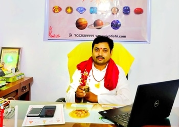 Jyotishacharya-ratnakar-tiwari-Love-problem-solution-Alambagh-lucknow-Uttar-pradesh-1