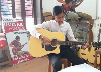 K-k-octave-guitar-piano-academy-Guitar-classes-Bathinda-Punjab-3