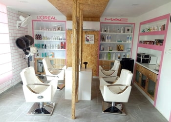 Karishma-beauty-lounge-skin-clinic-Beauty-parlour-New-market-bhopal-Madhya-pradesh-3