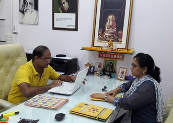 Karmanya-astrology-Astrologers-Katargam-surat-Gujarat-2