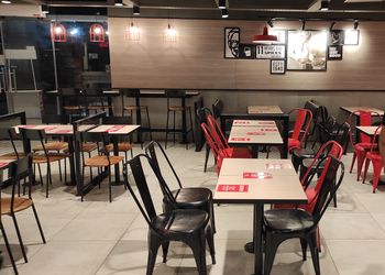 Kfc-Fast-food-restaurants-Rajahmundry-rajamahendravaram-Andhra-pradesh-3