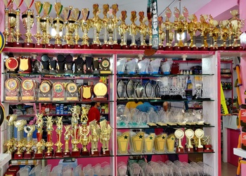 King-sports-centre-Sports-shops-Karimnagar-Telangana-3