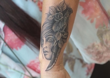 King-tattoos-Tattoo-shops-Janakpuri-bareilly-Uttar-pradesh-3