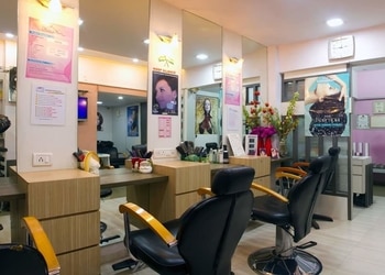 Klips-n-kurls-beauty-enhancers-Beauty-parlour-Naigaon-vasai-virar-Maharashtra-2