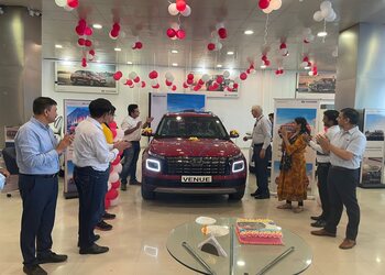 Kosmo-hyundai-Car-dealer-Civil-lines-jalandhar-Punjab-3