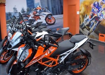 Ktm-mancheswar-Motorcycle-dealers-Vani-vihar-bhubaneswar-Odisha-2