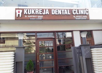 Kukreja-dental-clinic-Dental-clinics-Ludhiana-Punjab-1