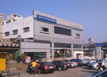 Kundan-hyundai-Car-dealer-Nigdi-pune-Maharashtra-1