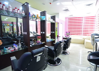 Ladies-beauty-parlour-and-stitch-well-boutique-Beauty-parlour-Mattannur-kannur-Kerala-3