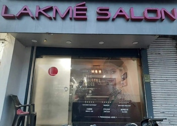 Lakme-salon-Beauty-parlour-Bathinda-Punjab-1