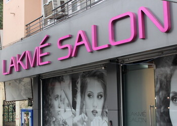 Lakme-salon-Beauty-parlour-Firozpur-Punjab-1