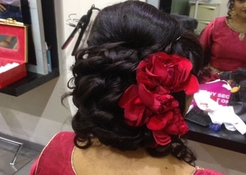 Lakme-salon-Beauty-parlour-Mohali-chandigarh-sas-nagar-Punjab-2