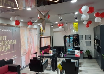 Lakme-salon-channi-himmat-Beauty-parlour-Channi-himmat-jammu-Jammu-and-kashmir-3