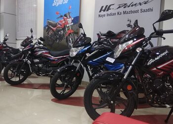 Lakshya-wheels-Motorcycle-dealers-Camp-pune-Maharashtra-2