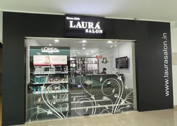 Laura-salon-Beauty-parlour-Edappally-kochi-Kerala-1