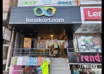 Lenskartcom-Opticals-Badambadi-cuttack-Odisha-1