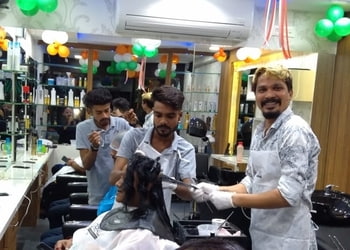 Leo-unisex-salon-Beauty-parlour-Manorama-ganj-indore-Madhya-pradesh-2