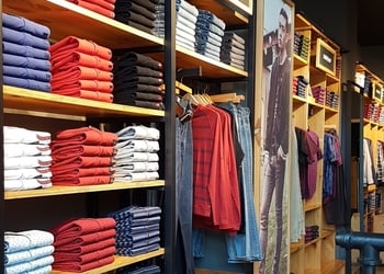 Levis-exclusive-store-Clothing-stores-Belgaum-belagavi-Karnataka-3