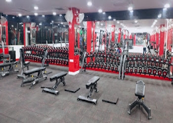 Life-fitness-24x7-Gym-Raipur-Chhattisgarh-2