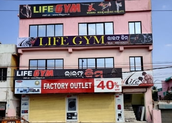 Life-gym-Gym-Bhubaneswar-Odisha-2