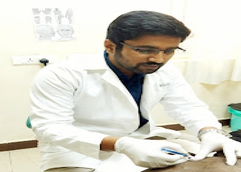 Madhus-skin-and-hair-clinic-Dermatologist-doctors-Anna-nagar-madurai-Tamil-nadu-2