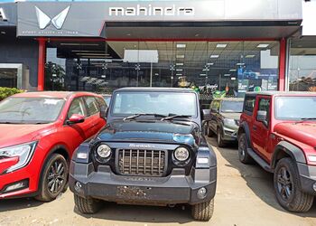 Mahindra-nanavati-Car-dealer-Vasai-virar-Maharashtra-1