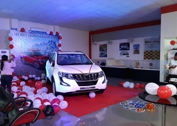 Mahindra-sabita-automobile-Car-dealer-Silchar-Assam-3