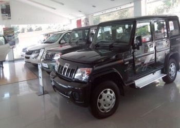 Mahindra-snowview-automobiles-Car-dealer-Lower-bazaar-shimla-Himachal-pradesh-2