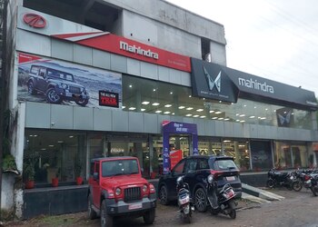 Mahindra-star-automobiles-Car-dealer-Gorakhpur-jabalpur-Madhya-pradesh-1