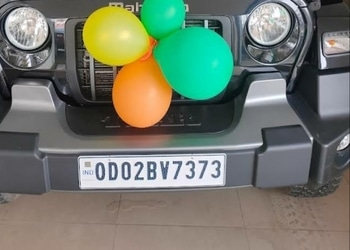 Mahindra-utkal-automobiles-Car-dealer-Badambadi-cuttack-Odisha-2