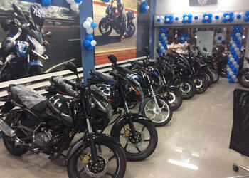 Maina-shree-bajaj-Motorcycle-dealers-Ujjain-Madhya-pradesh-2