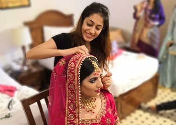 Makeup-studio-by-aanchal-chugh-Makeup-artist-Solapur-Maharashtra-2