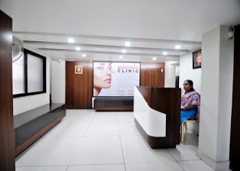 Makhija-skin-clinic-Dermatologist-doctors-Civil-lines-raipur-Chhattisgarh-2