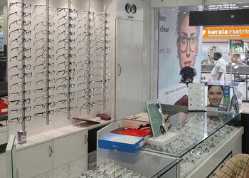 Mangalath-opticals-Opticals-Ernakulam-Kerala-3