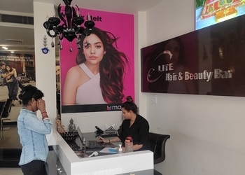 Matrix-elite-hair-beauty-bar-Beauty-parlour-Karnal-Haryana-1