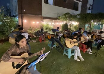 Max-guitar-classes-Guitar-classes-Mohali-Punjab-3