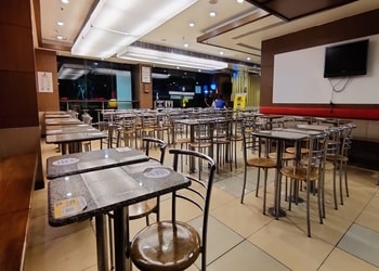 Mcdonalds-Fast-food-restaurants-Agra-Uttar-pradesh-2